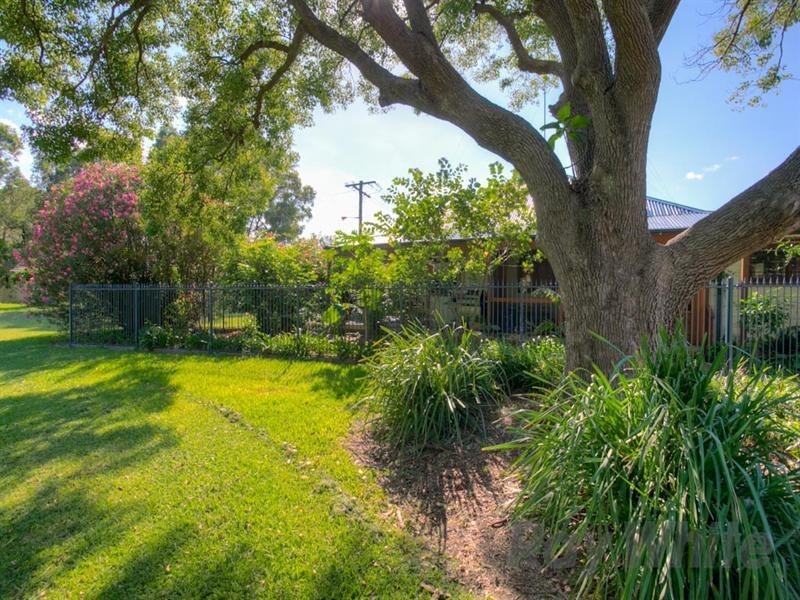 2A The Avenue, Maryville NSW 2293