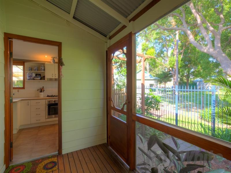 2A The Avenue, Maryville NSW 2293