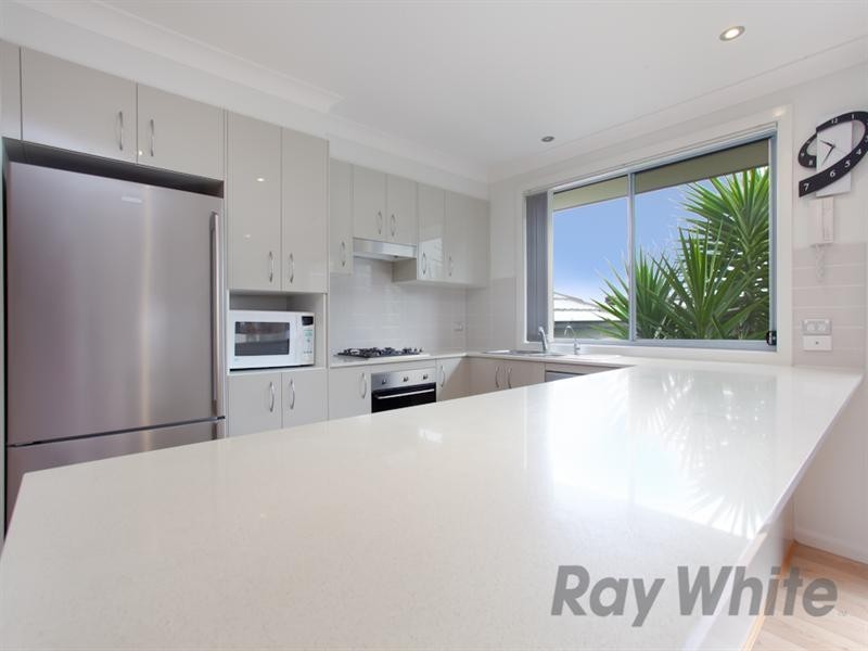 27 Tuckeroo Circuit, Adamstown NSW 2289