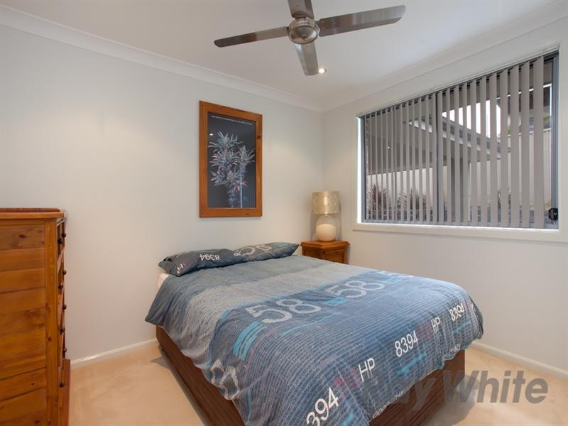 27 Tuckeroo Circuit, Adamstown NSW 2289