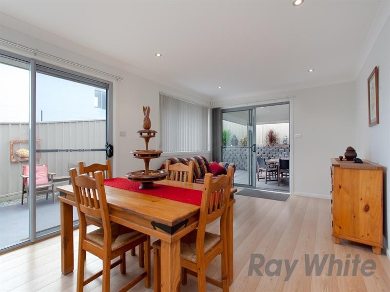 27 Tuckeroo Circuit, Adamstown NSW 2289