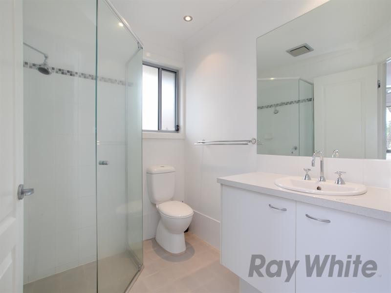 27 Tuckeroo Circuit, Adamstown NSW 2289