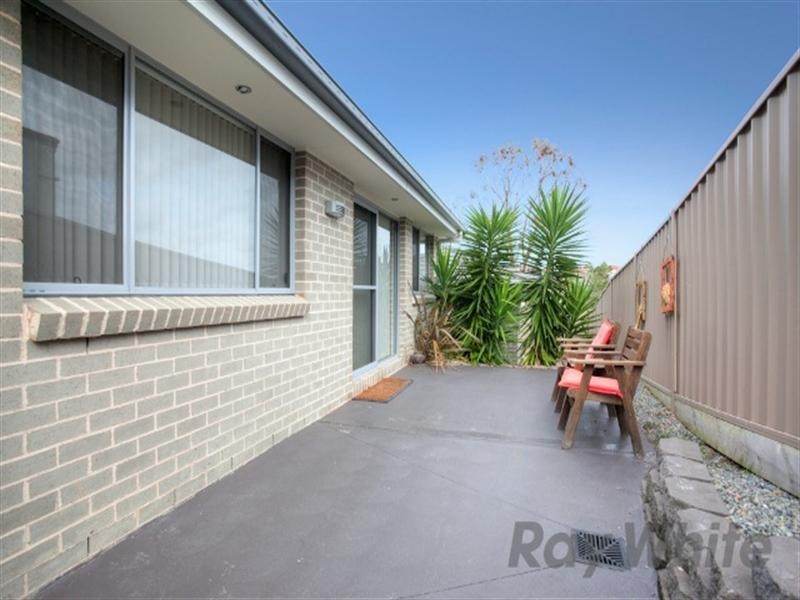 27 Tuckeroo Circuit, Adamstown NSW 2289