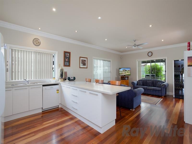 89 Young Road, Lambton NSW 2299