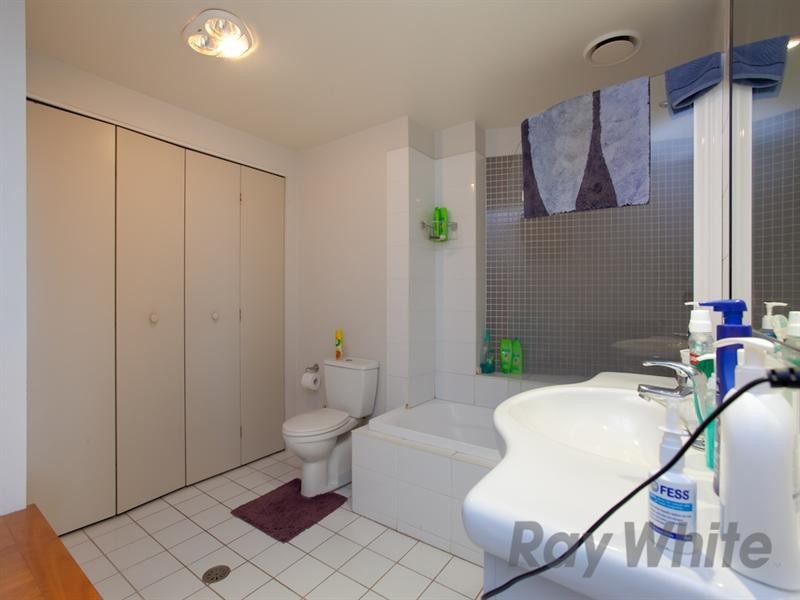 10/92A Young Street, Carrington NSW 2294