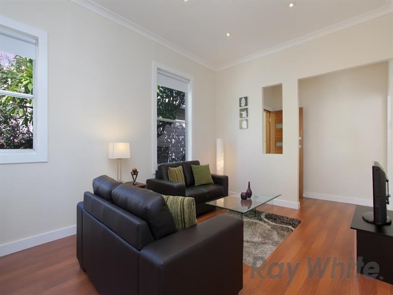 42 Braye Street, Mayfield NSW 2304