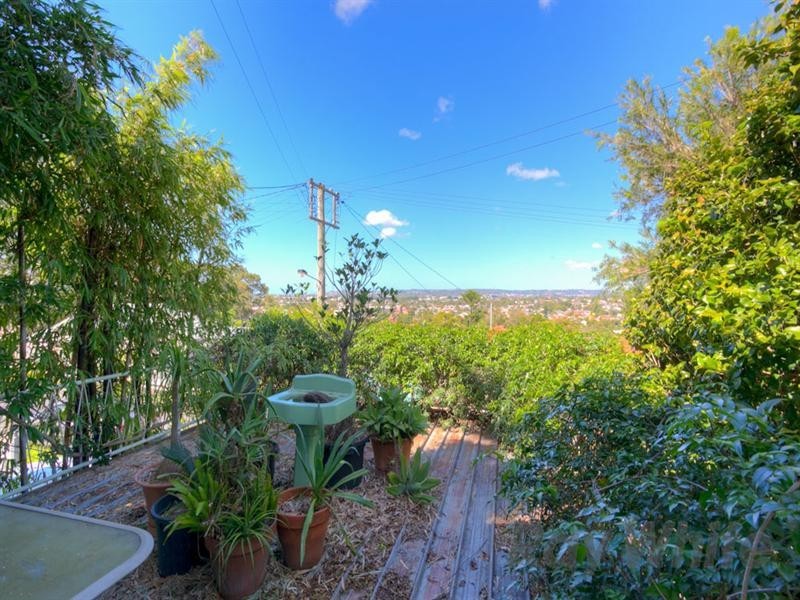 13 Cross Street, Mayfield NSW 2304