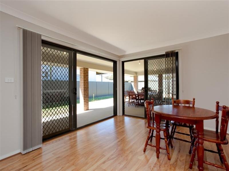 9 Midden Road, Fern Bay NSW 2295