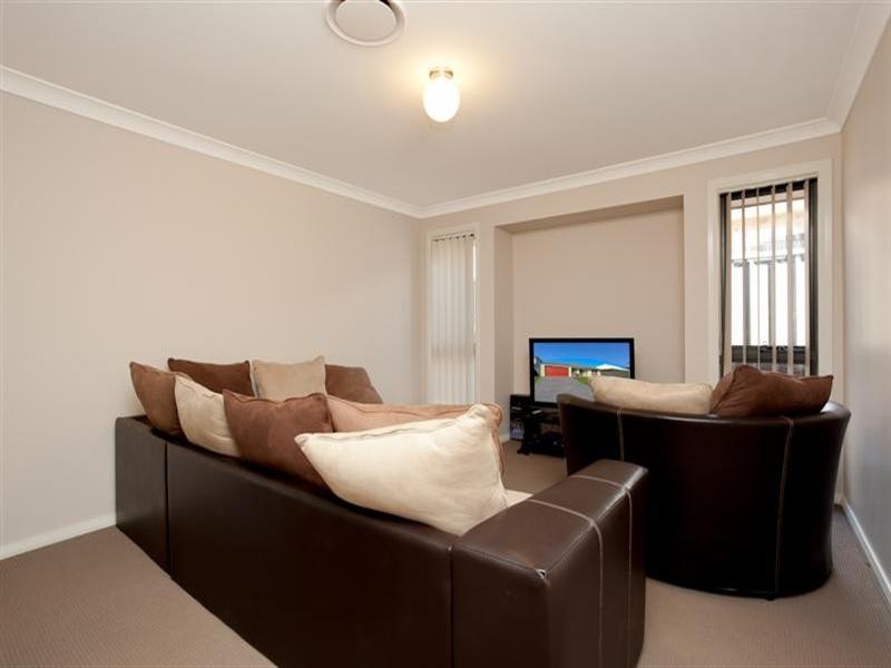 9 Midden Road, Fern Bay NSW 2295