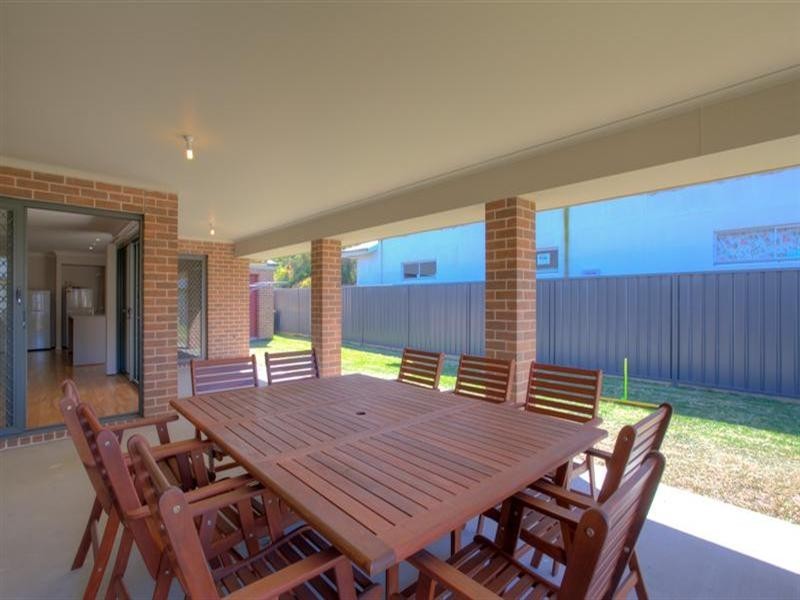 9 Midden Road, Fern Bay NSW 2295