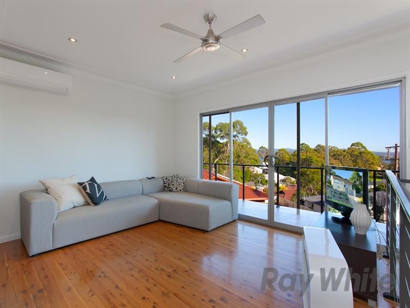 19 Valiant Avenue, Valentine NSW 2280