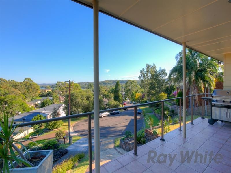 19 Valiant Avenue, Valentine NSW 2280