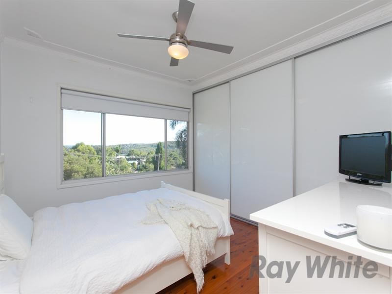 19 Valiant Avenue, Valentine NSW 2280