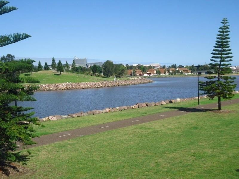 2/14 The Lane, Maryville NSW 2293