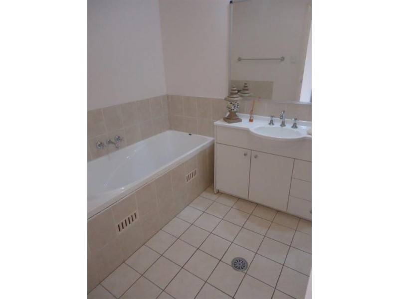 2/14 The Lane, Maryville NSW 2293