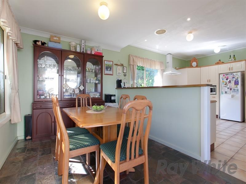 4 Pembroke Street, Stockton NSW 2295