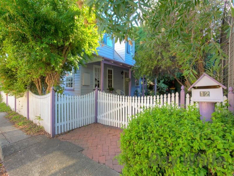 12 Marsden Street, Carrington NSW 2294