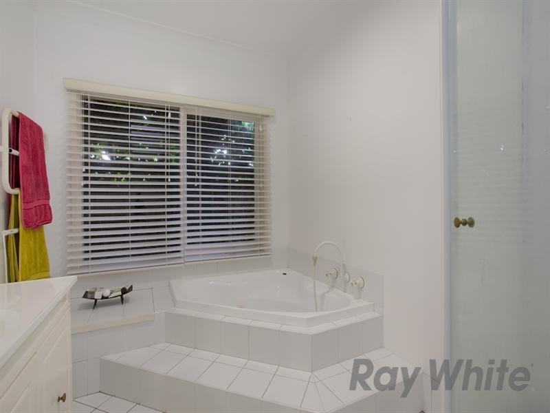 22 Fernleigh Loop, Adamstown Heights NSW 2289