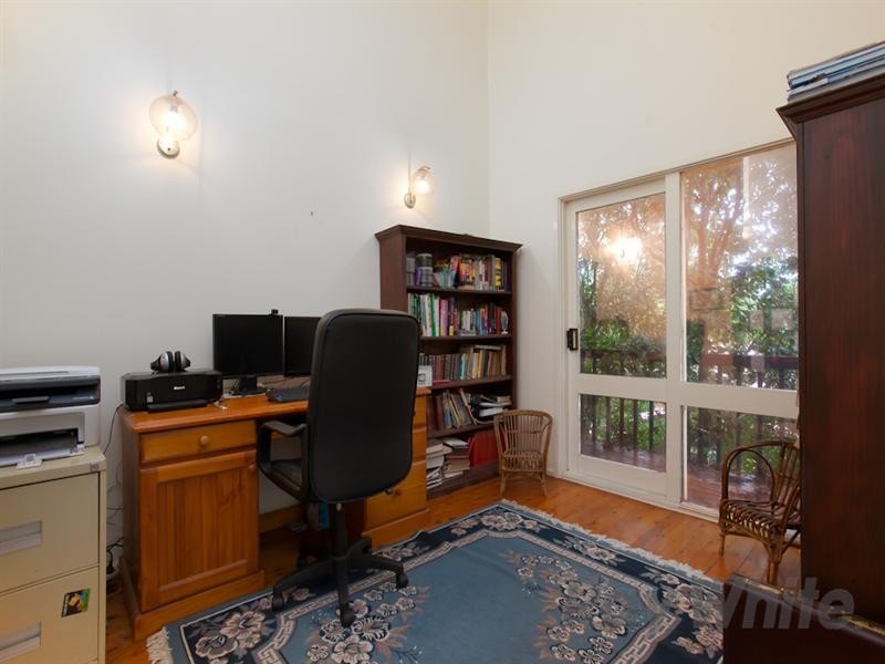 22 Fernleigh Loop, Adamstown Heights NSW 2289