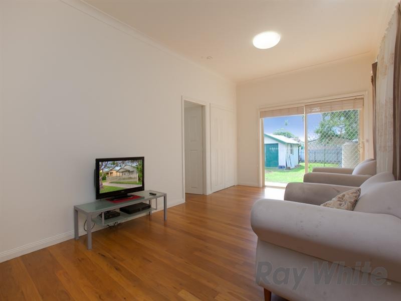 5 High Street, Waratah NSW 2298