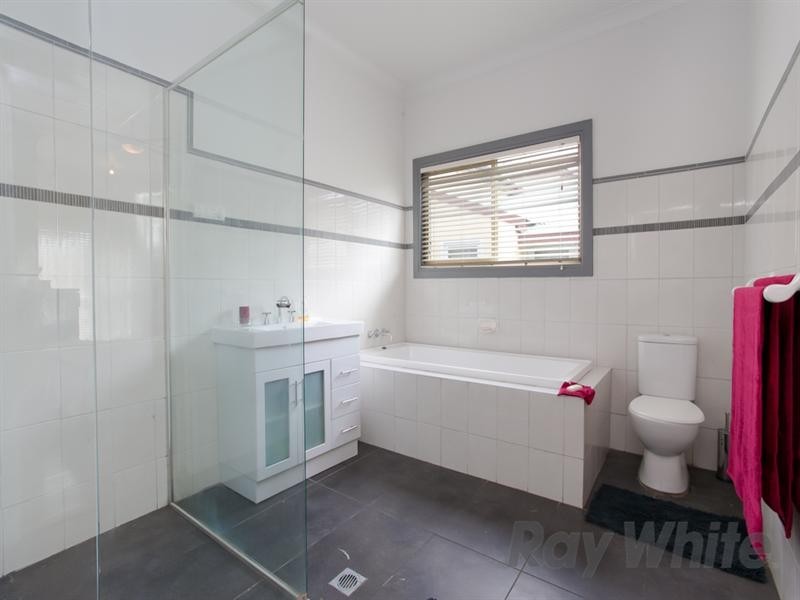 5 High Street, Waratah NSW 2298