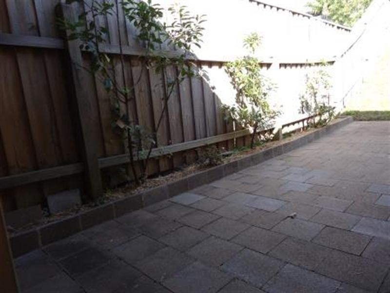 2/4 Simpson Court, Mayfield NSW 2304