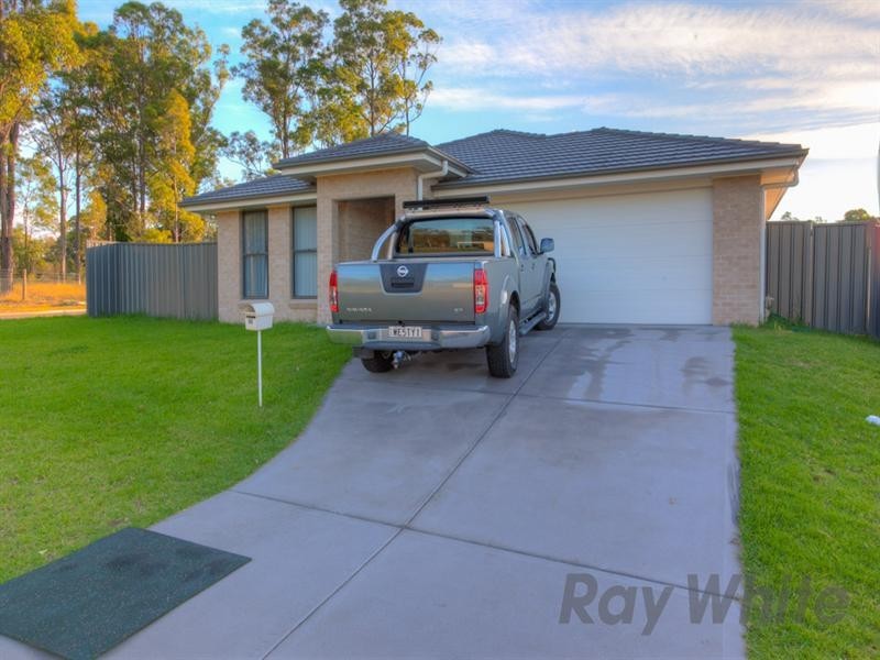 30 Johnson Drive, East Maitland NSW 2323
