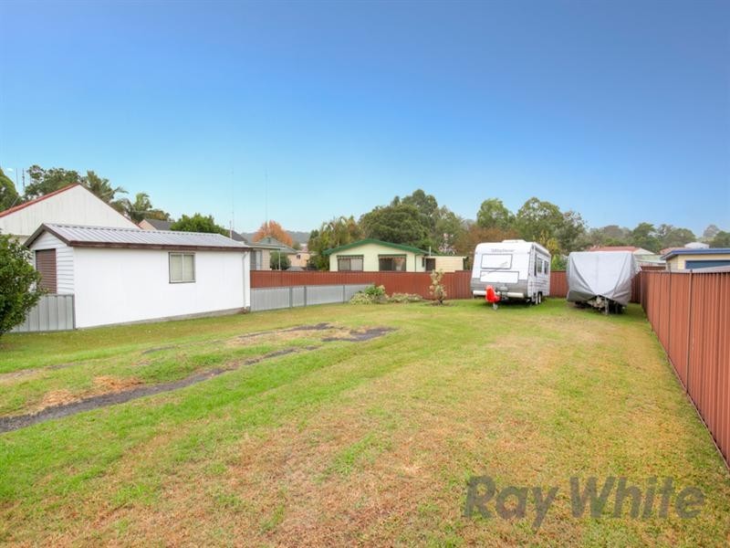 2 Alexander Street, Mount Hutton NSW 2290