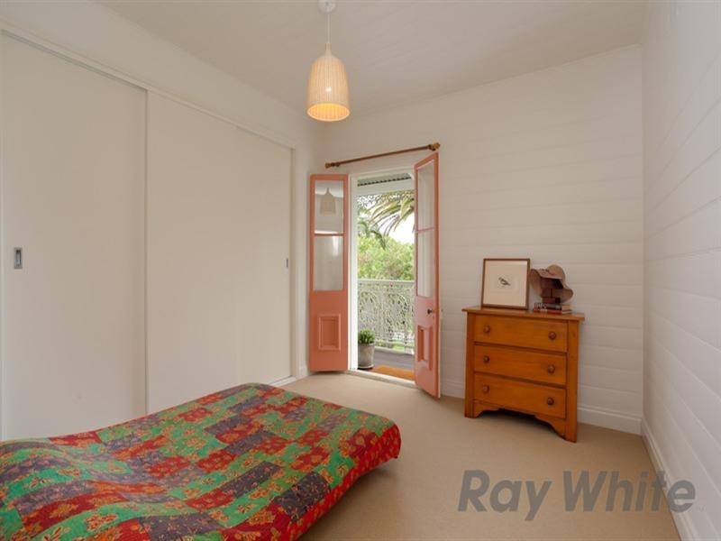 8 Hargrave Street, Carrington NSW 2294