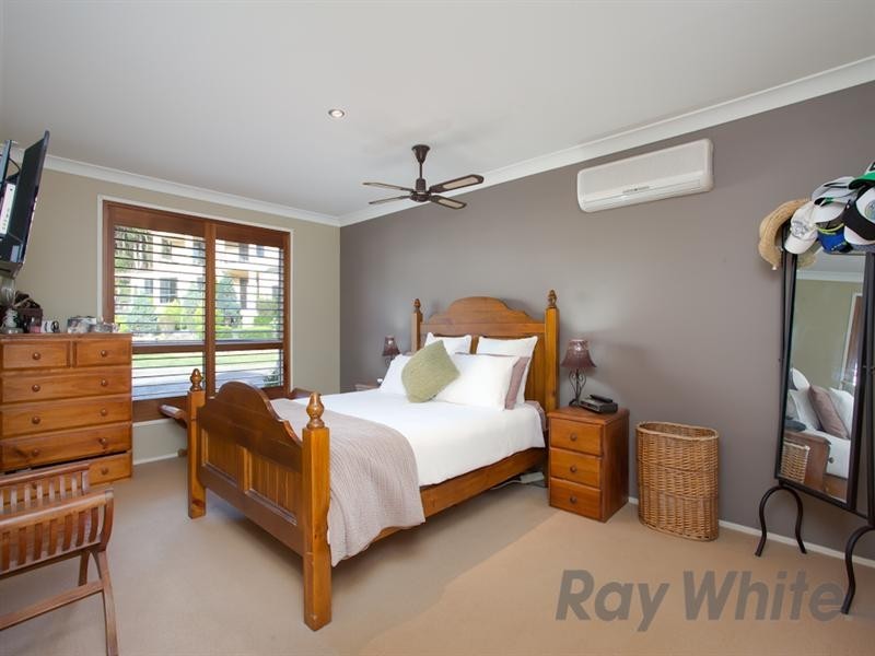 4 Rosemount Court, Eleebana NSW 2282