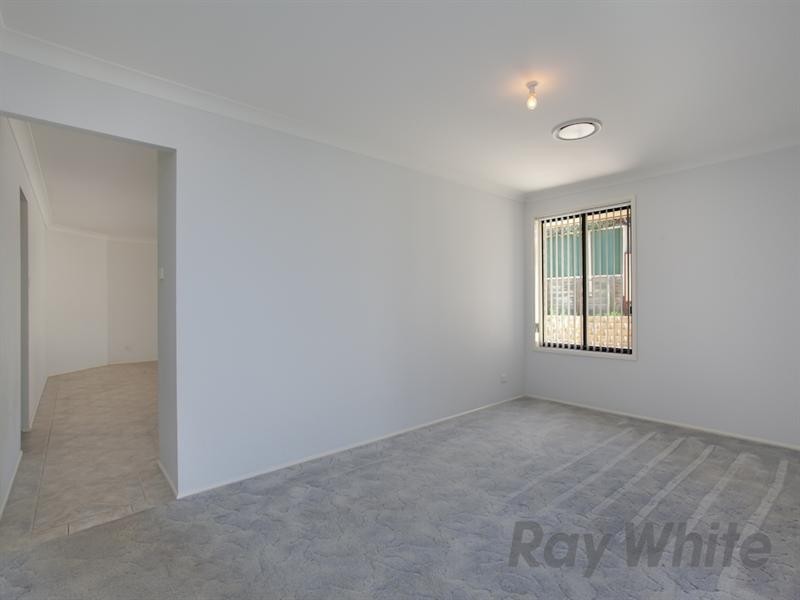 19 Toucan Close, Cameron Park NSW 2285