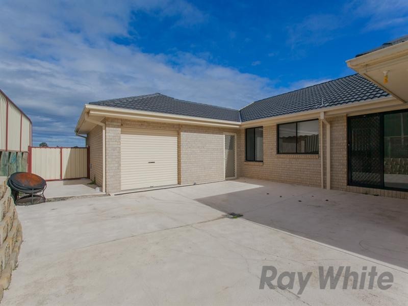 19 Toucan Close, Cameron Park NSW 2285