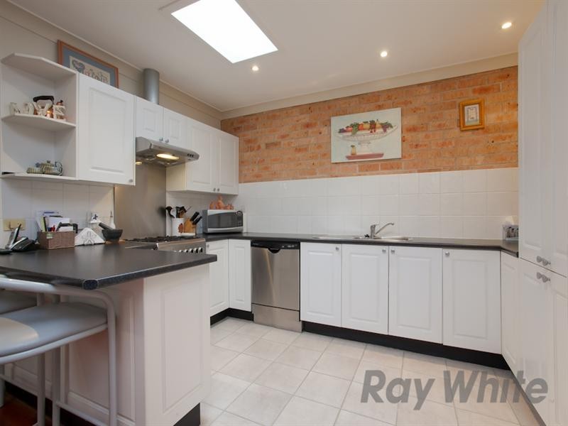 11 Marquis Close, Valentine NSW 2280