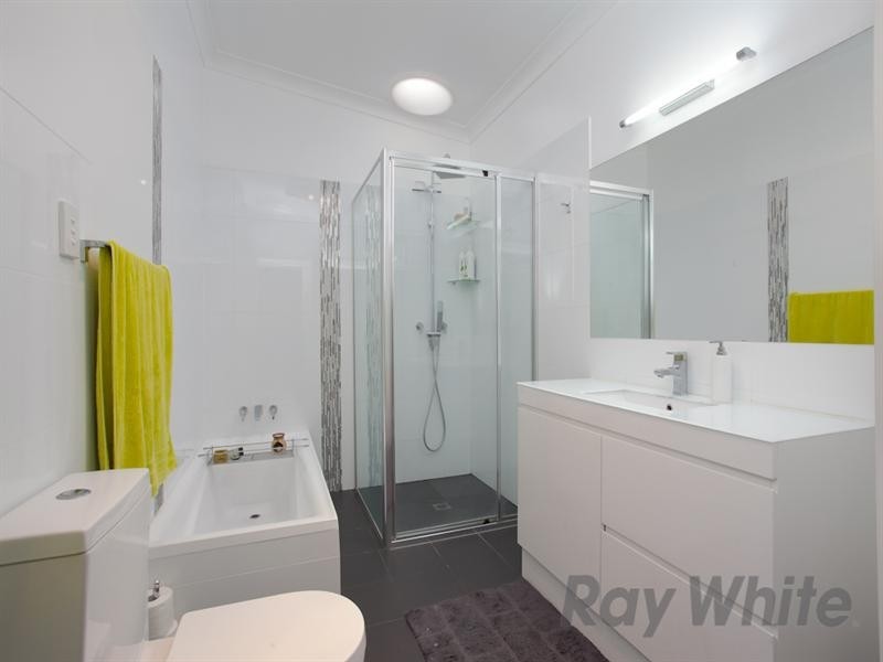 6 Zaara Street, Newcastle East NSW 2300