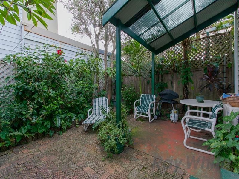 6 Zaara Street, Newcastle East NSW 2300