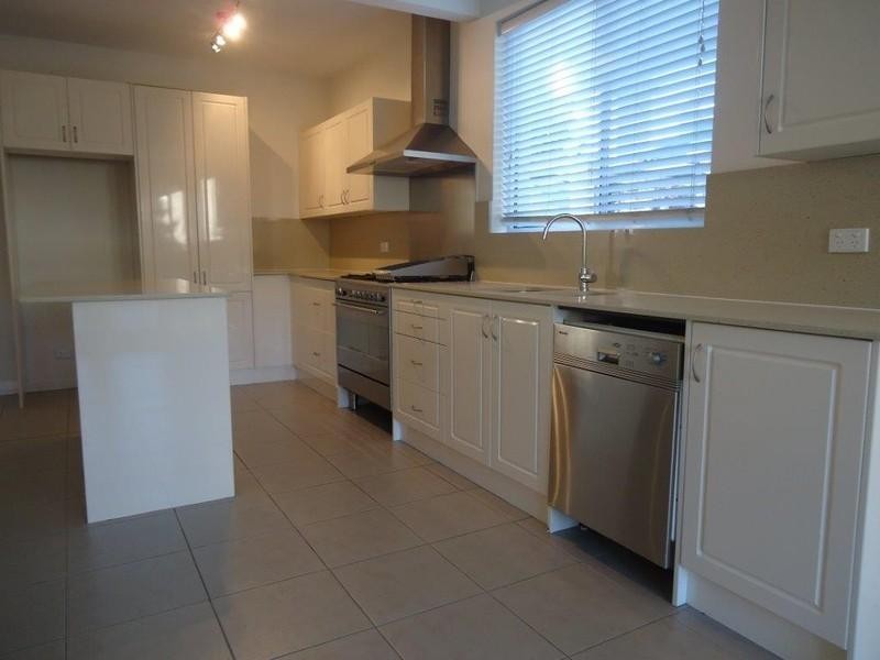 15 Cameron Street, Hamilton NSW 2303