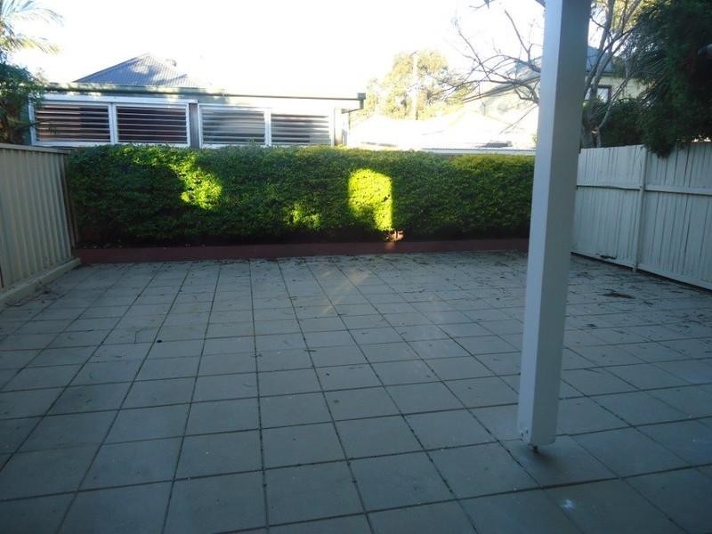 15 Cameron Street, Hamilton NSW 2303