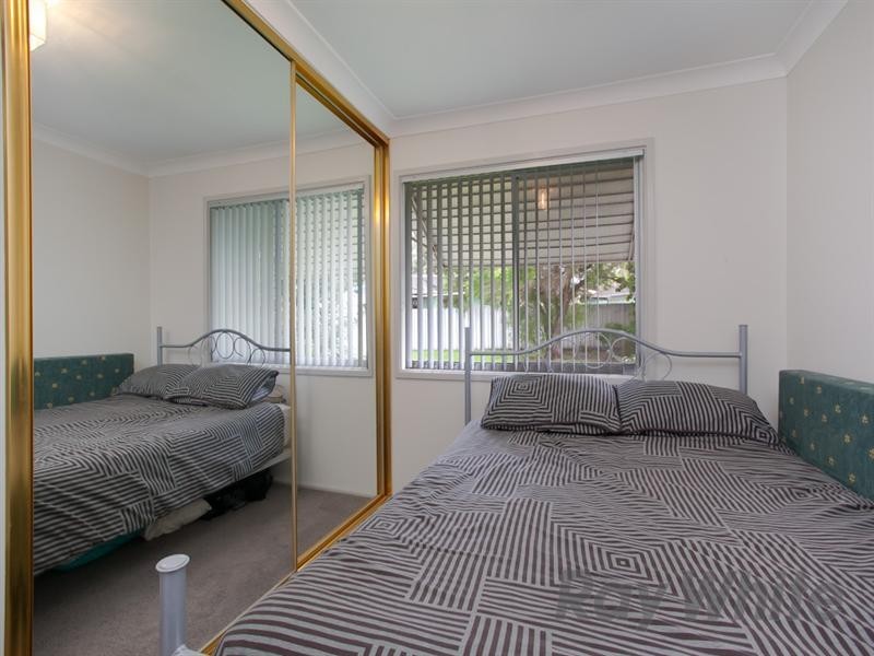 4 Maryland Drive, Maryland NSW 2287