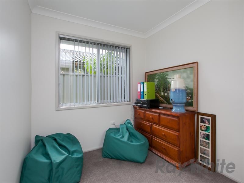 4 Maryland Drive, Maryland NSW 2287