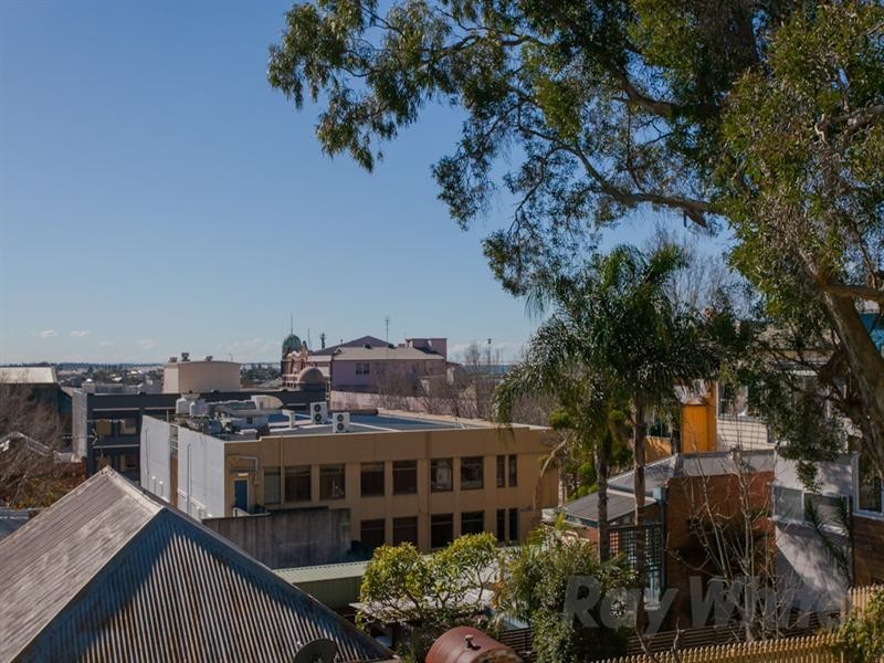 44 Perkins Street, Newcastle NSW 2300