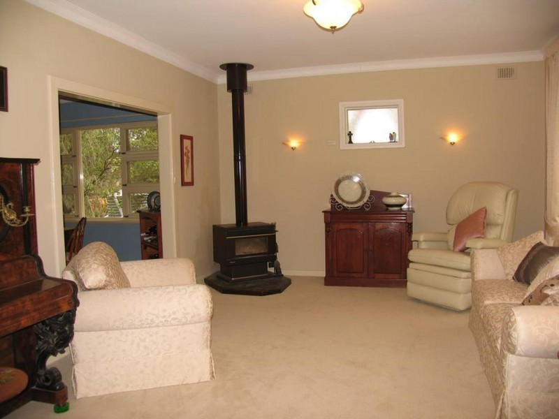 17 Catherine Street, Clapham SA 5062