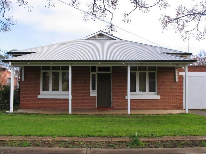 17 Carnarvon Parade, West Croydon SA 5008