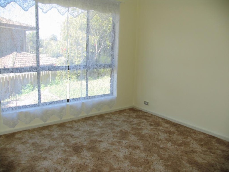 16 Ella Crescent, O’halloran Hill SA 5158