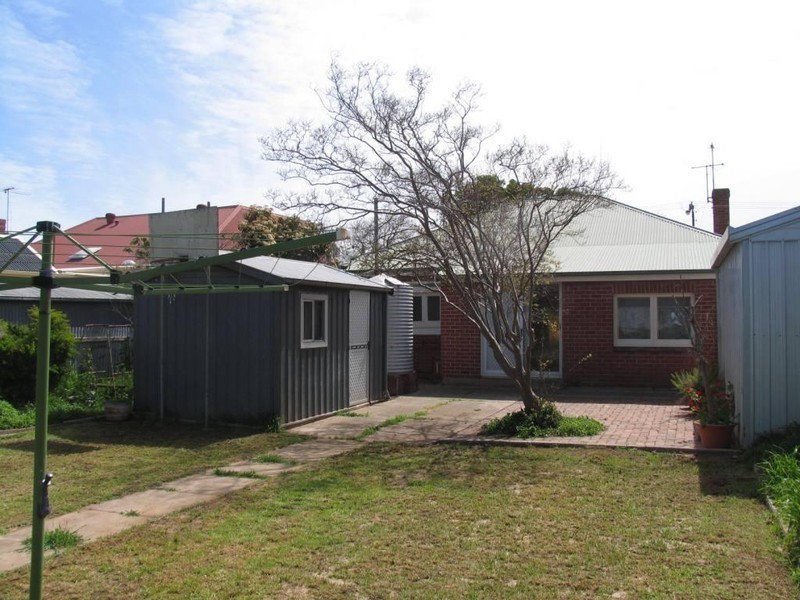 64 Dinwoodie Avenue, Clarence Gardens SA 5039