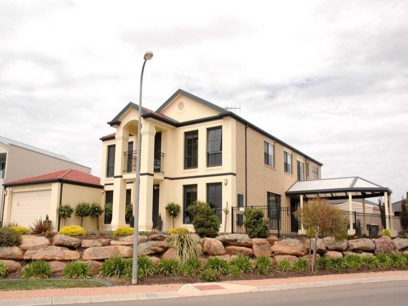 9 Landseer Crescent, Seaford Rise SA 5169