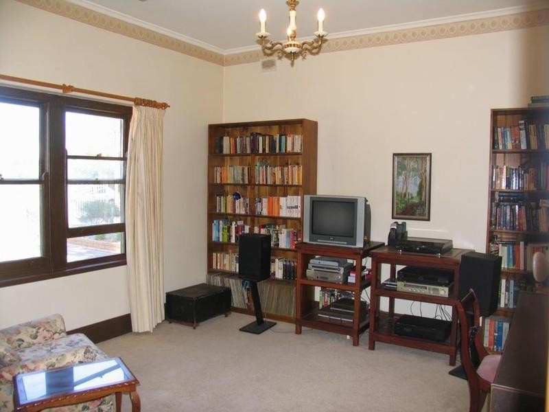 102 Edward Street, Clarence Gardens SA 5039