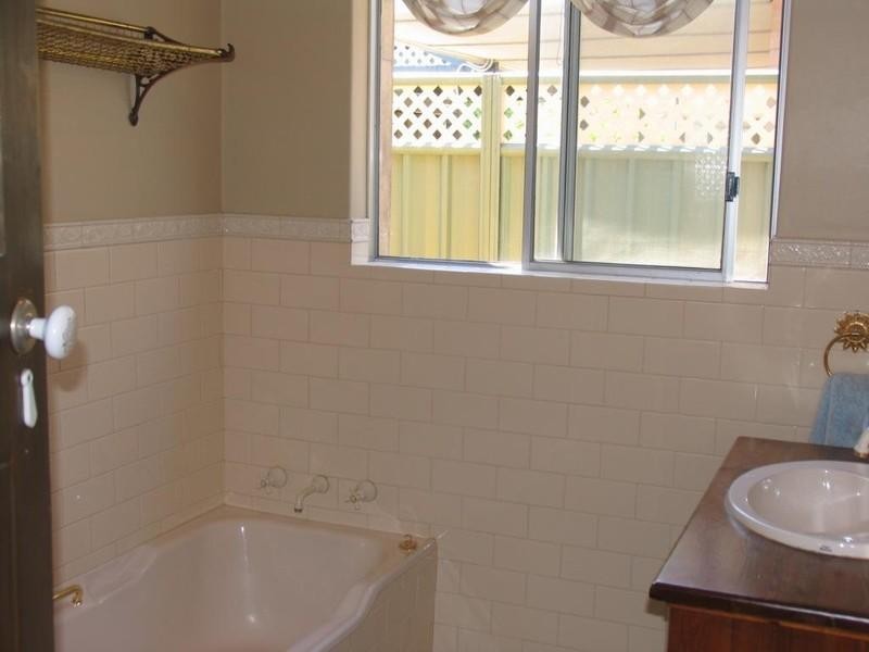 102 Edward Street, Clarence Gardens SA 5039