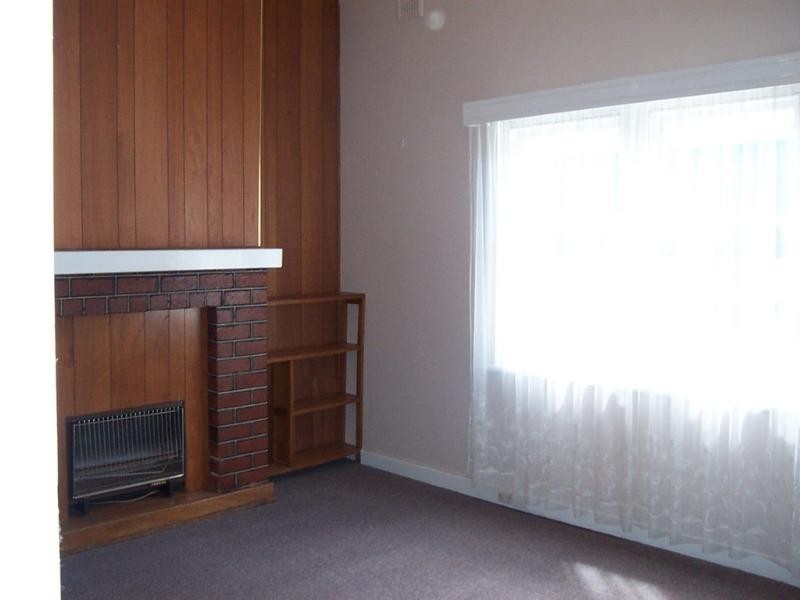 16 kingston Avenue, Daw Park SA 5041