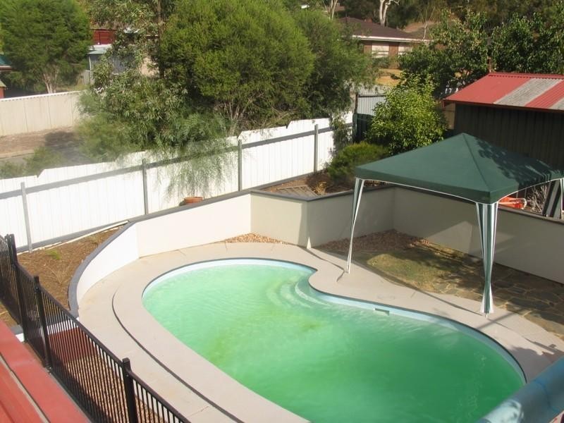 28 Woodhall Drive, Happy Valley SA 5159