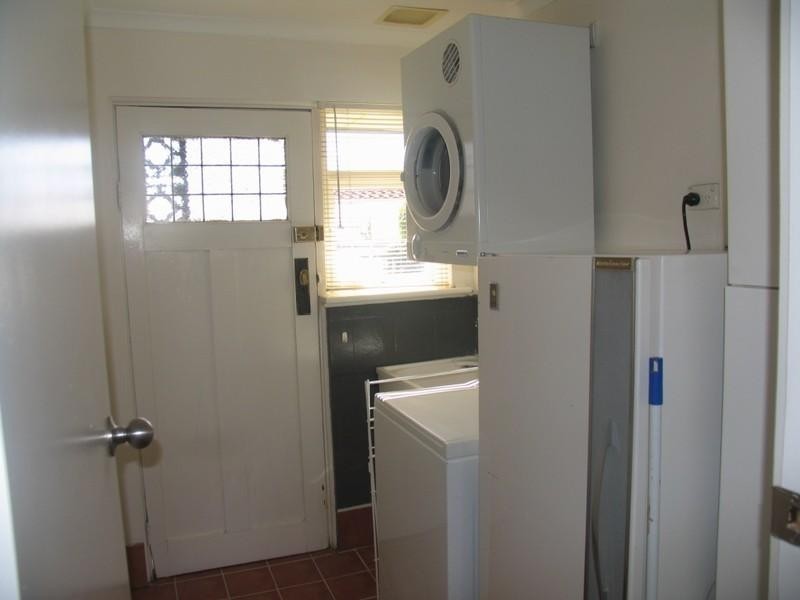 28 Woodhall Drive, Happy Valley SA 5159